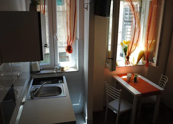 Optimist Split/city Center Apartamento *